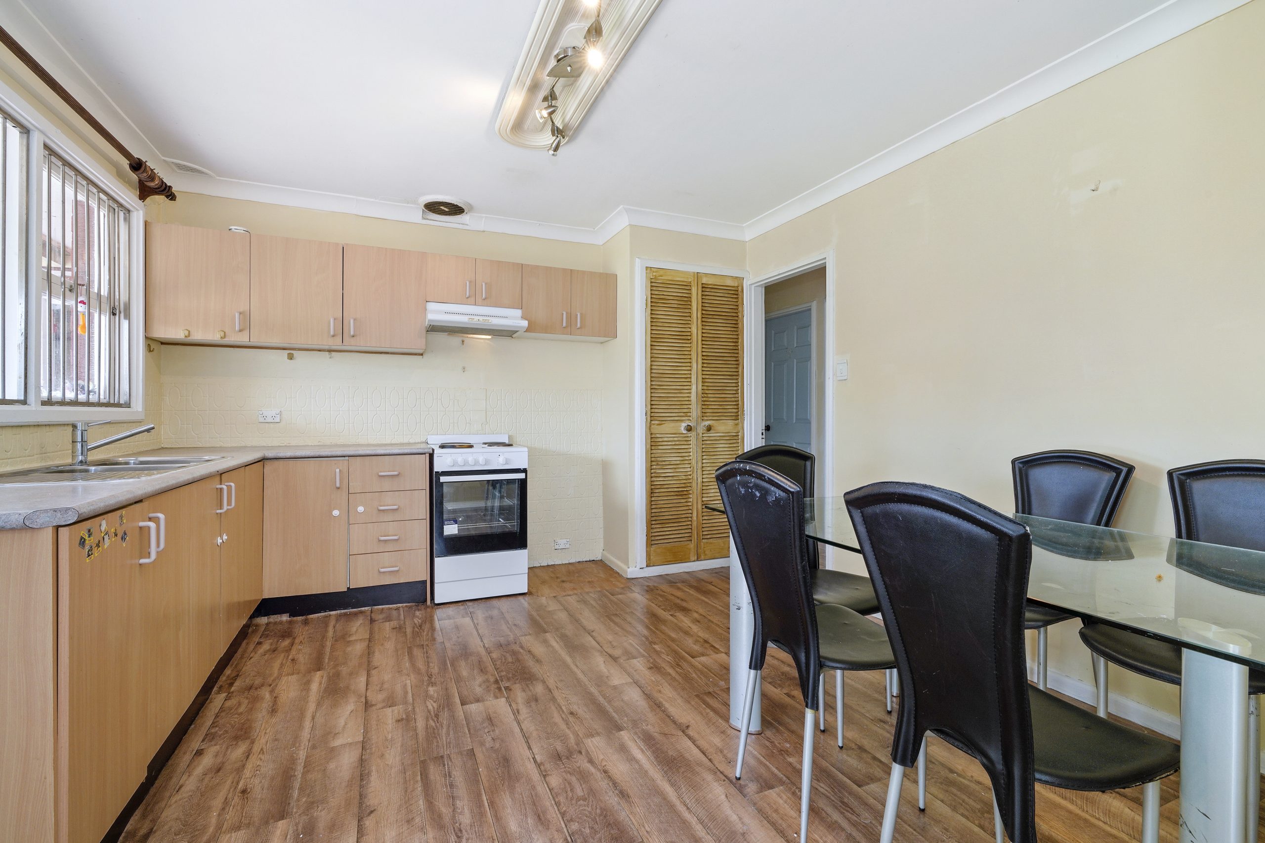 25 Vincent Ave Liverpool NSW 2170 Australia