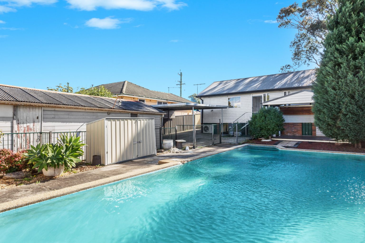 93 Heckenberg Avenue, Sadleir NSW 2168 – photo 8 of 12
