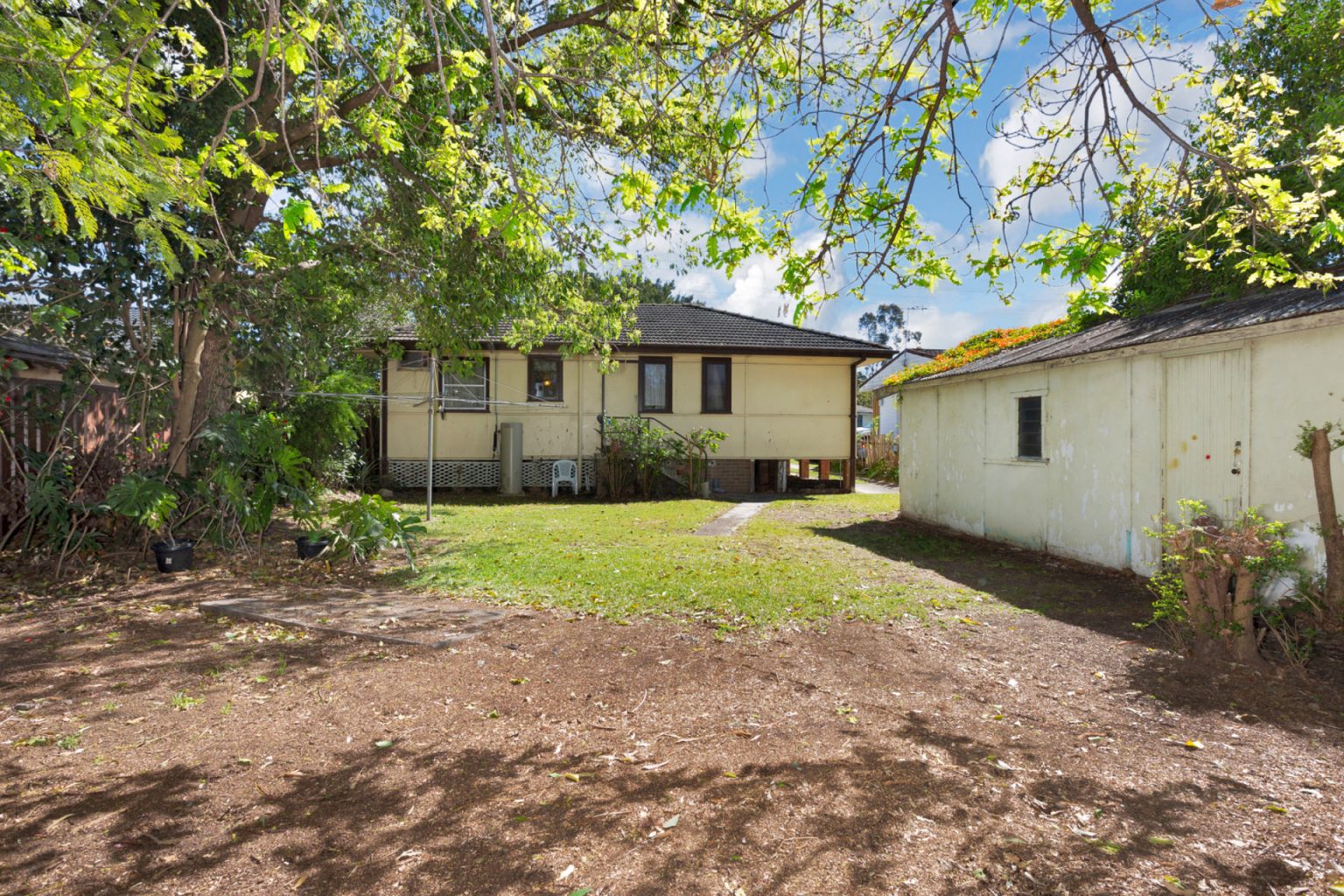 74 Maxwells Avenue, Ashcroft NSW 2168 – photo 7 of 8