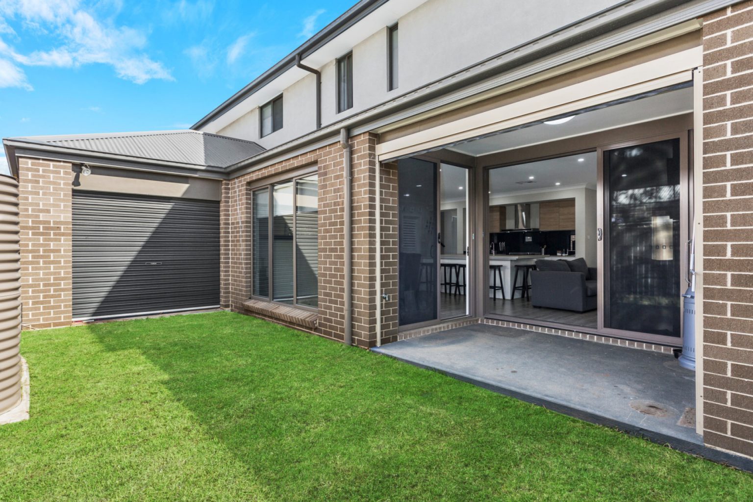8 Passiflora Avenue, Denham Court NSW 2565 – photo 11 of 12