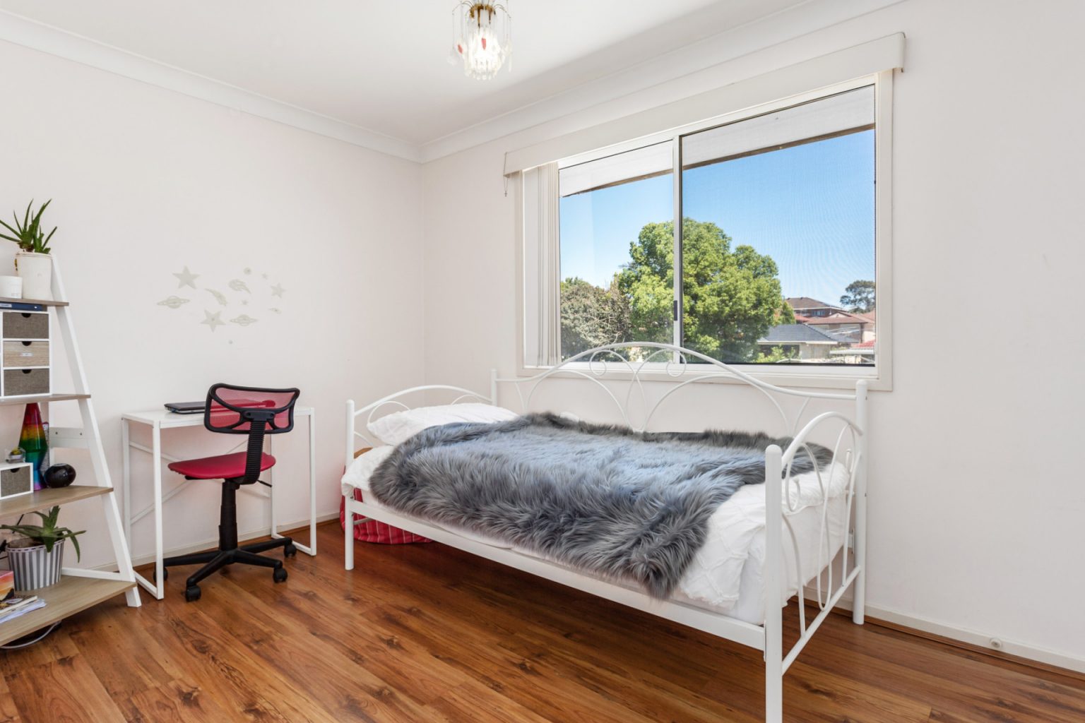 2 Colville Place, Bonnyrigg Heights NSW 2177 – photo 10 of 14