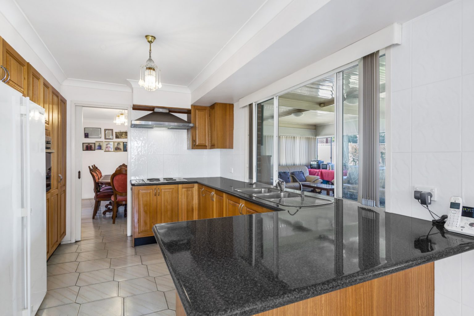 2 Colville Place, Bonnyrigg Heights NSW 2177 – photo 3 of 14