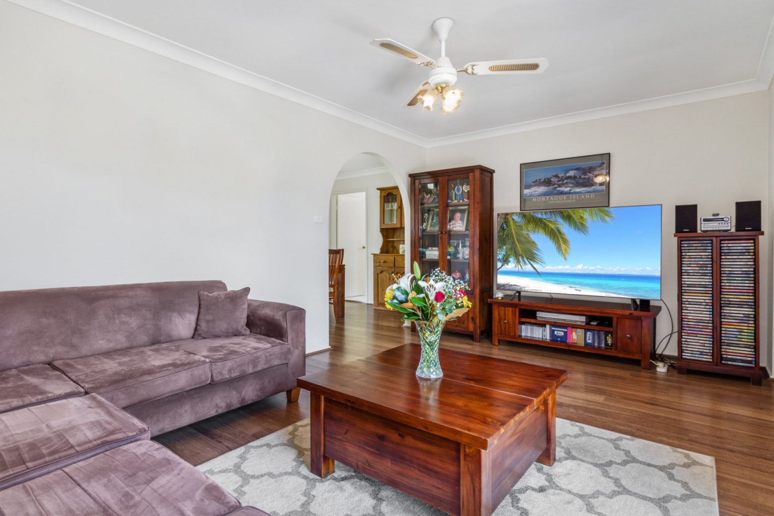 10 Gosling Avenue, Green Valley NSW 2168 – photo 3 of 10