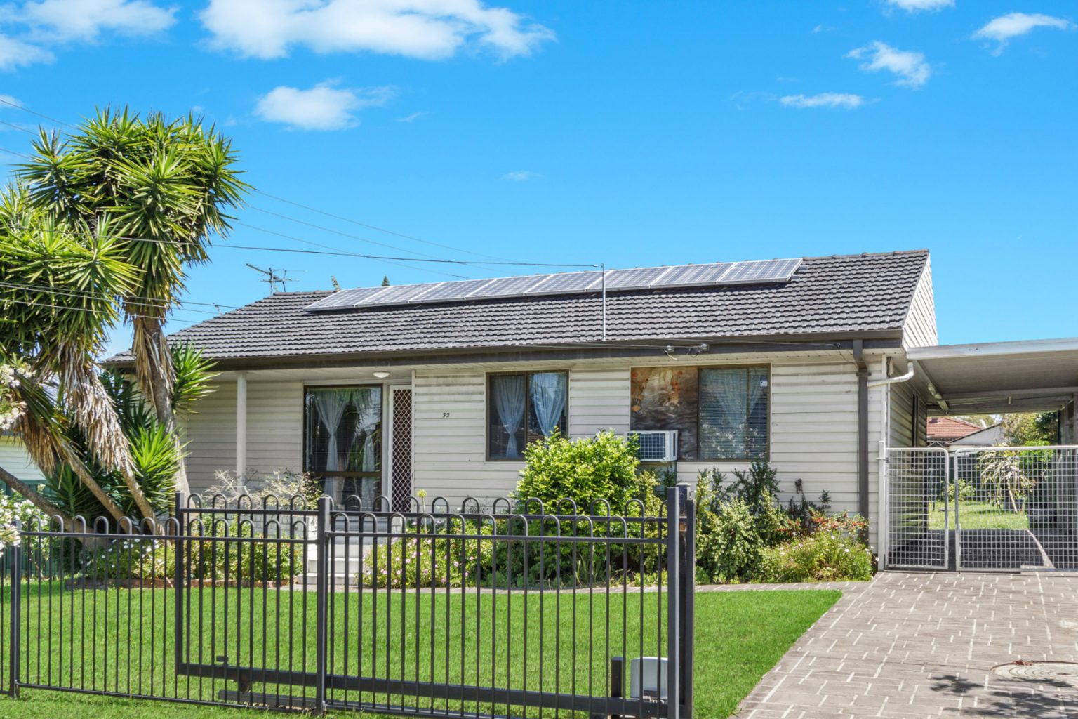 32 Strickland Crescent, Ashcroft NSW 2168