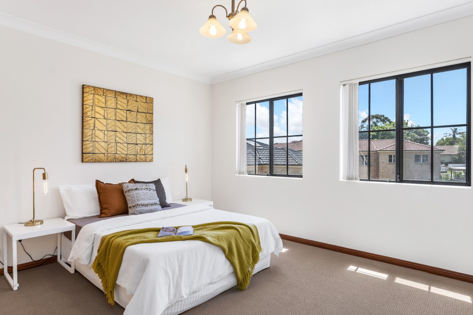 68a Hoddle Avenue, Campbelltown NSW 2560 – photo 11 of 13