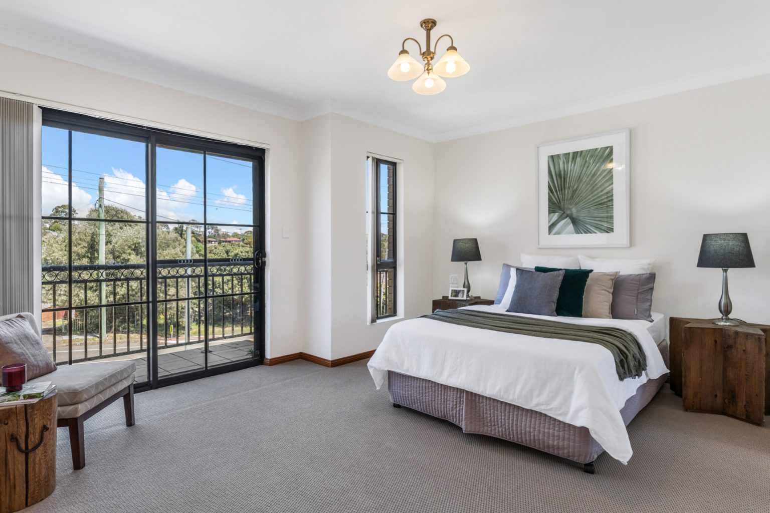 68a Hoddle Avenue, Campbelltown NSW 2560 – photo 7 of 13