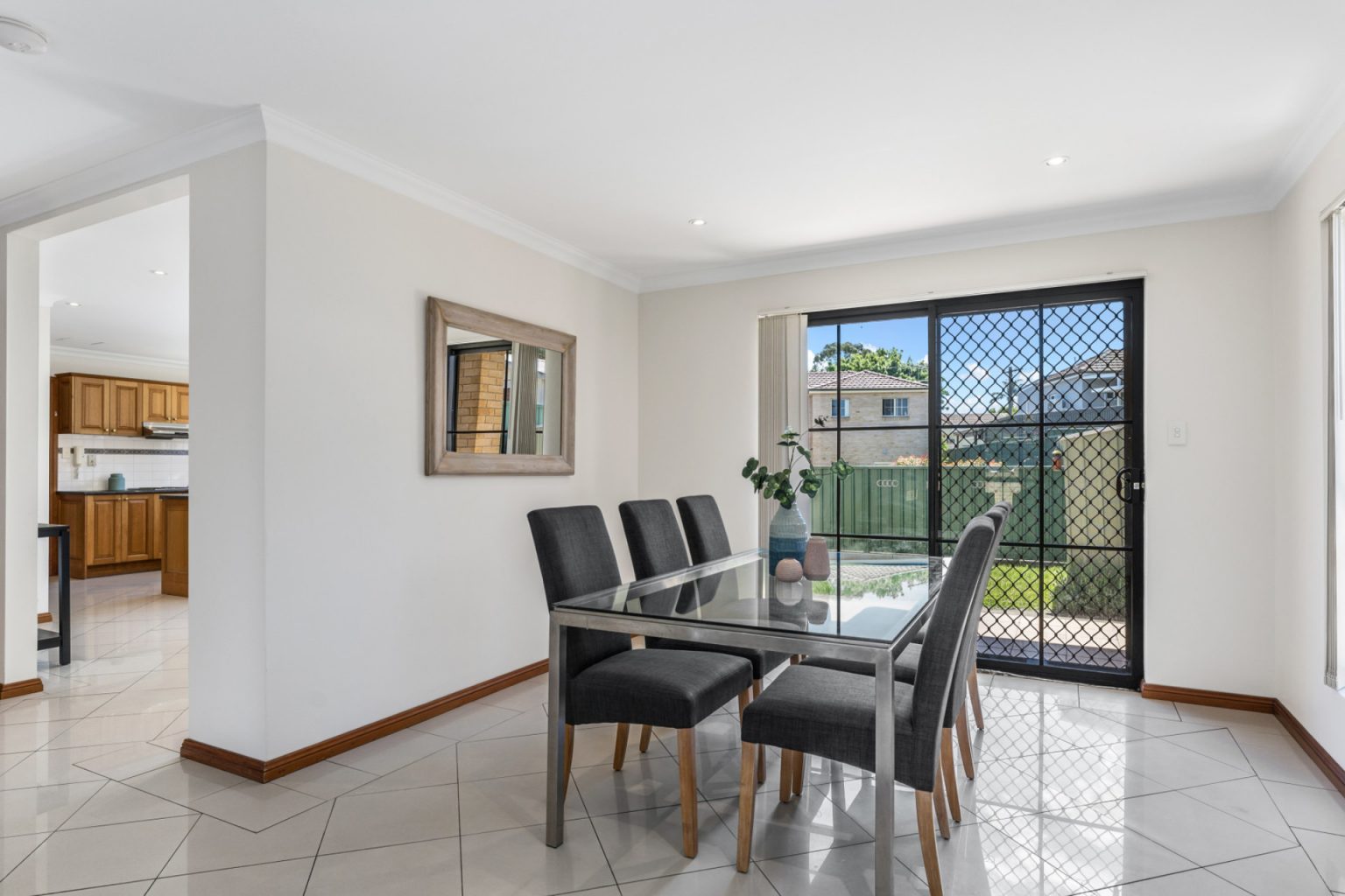 68a Hoddle Avenue, Campbelltown NSW 2560 – photo 6 of 13