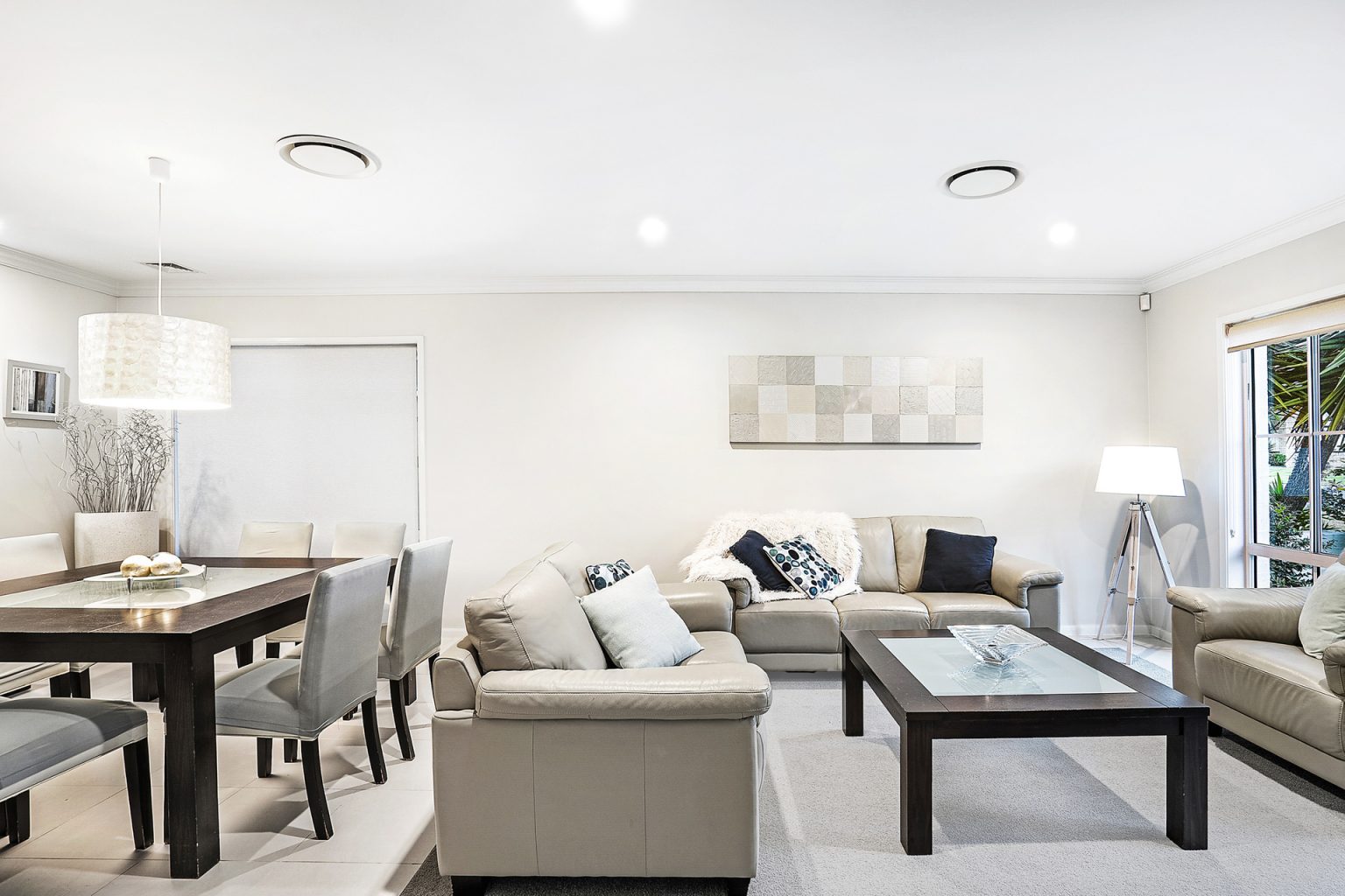 6 Padua Close, Prestons NSW 2170 – photo 5 of 10