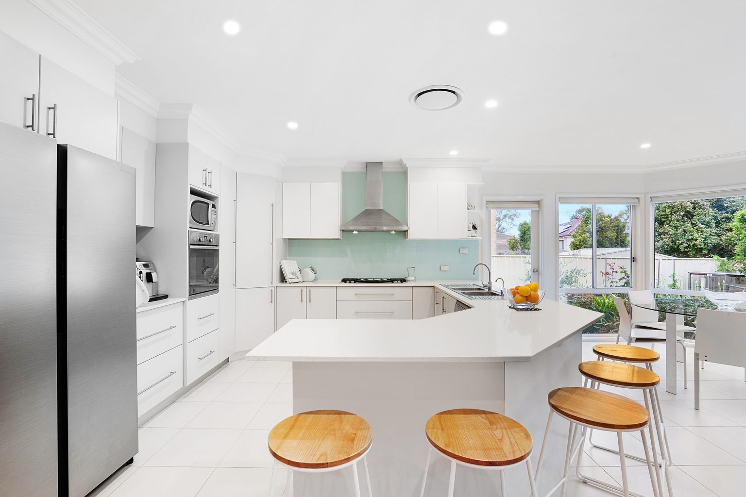 6 Padua Close, Prestons NSW 2170 – photo 2 of 10