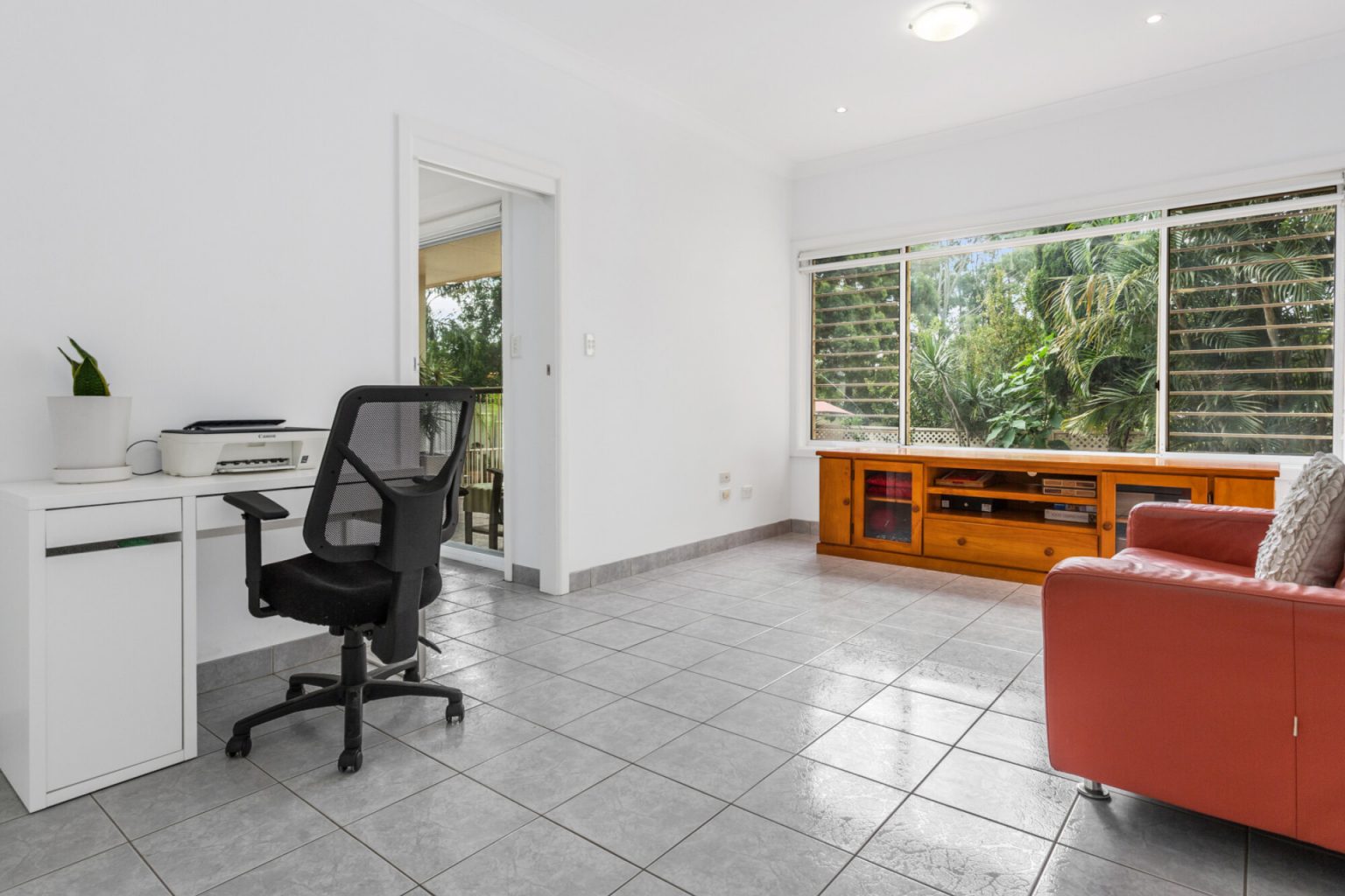 21 Albert Street, Guildford NSW 2161 – photo 8 of 17