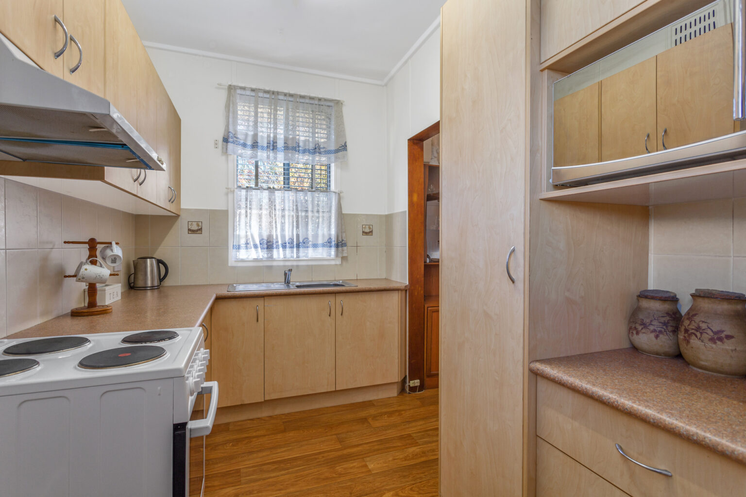 124 Townview Road, Mount Pritchard NSW 2170 – photo 4 of 9