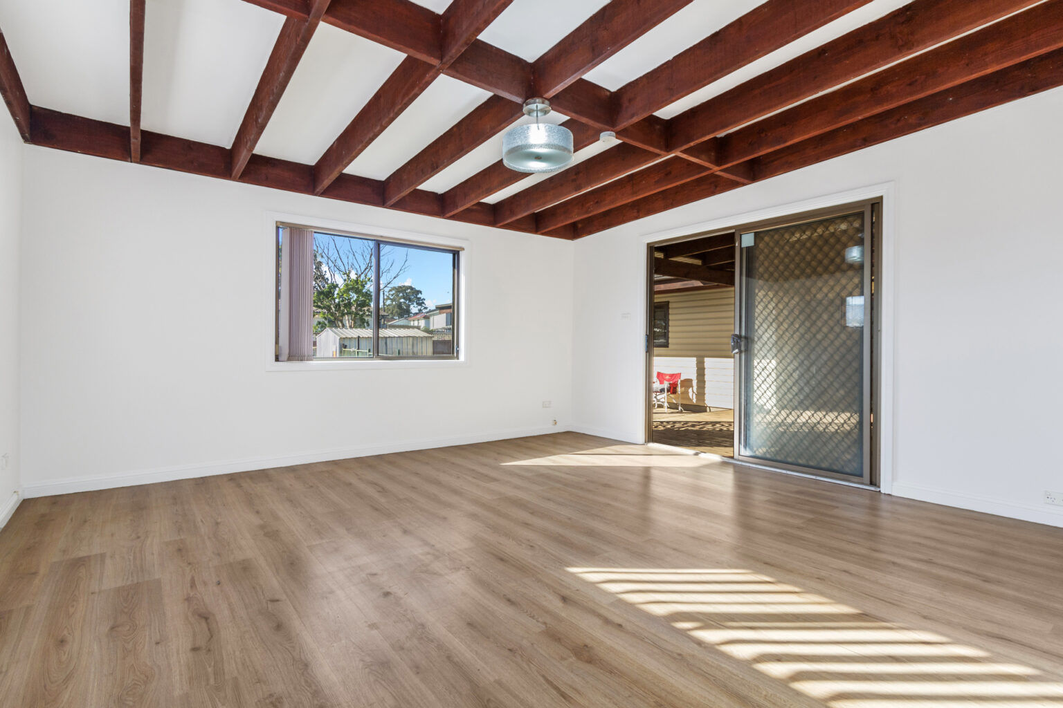 32 Trevanna Street, Busby NSW 2168 – photo 5 of 10