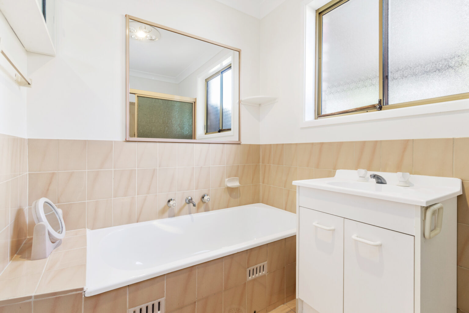 5/41 Cochrane Street, Minto NSW 2566 – photo 7 of 8