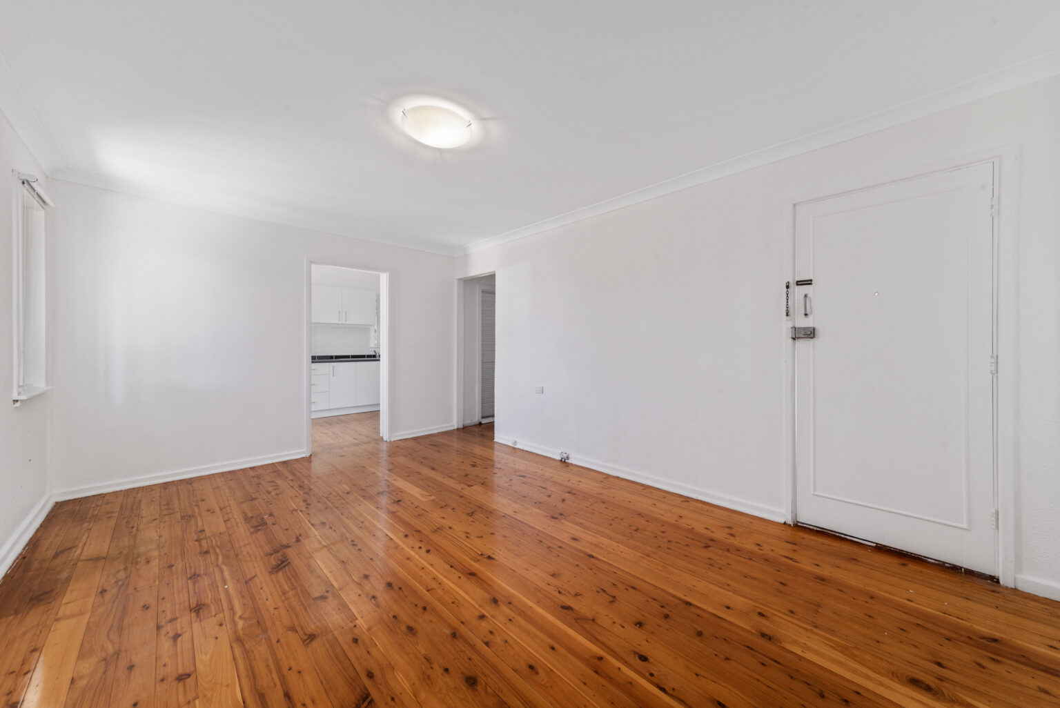 56 Mawson Dr, Cartwright NSW 2168 – photo 4 of 8