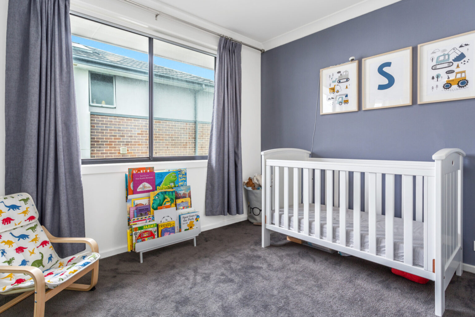 82 Hennessy Avenue, Moorebank NSW 2170 – photo 7 of 10