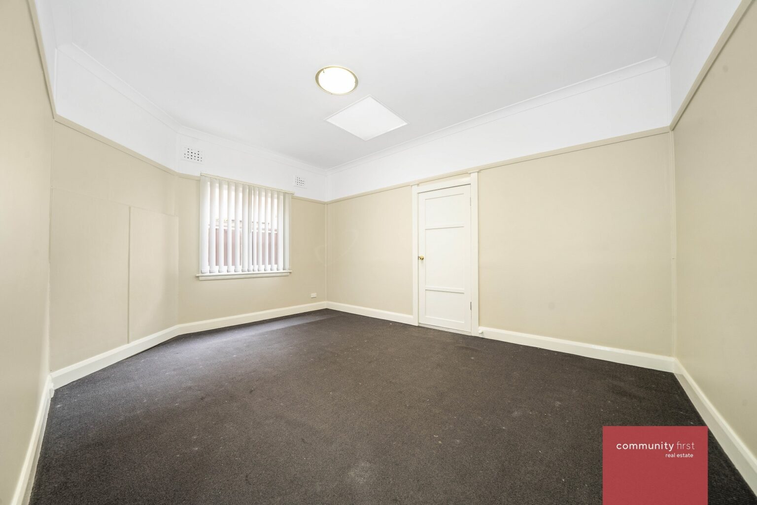23 Railway Parade, Fairfield NSW 2165 – photo 2 of 5