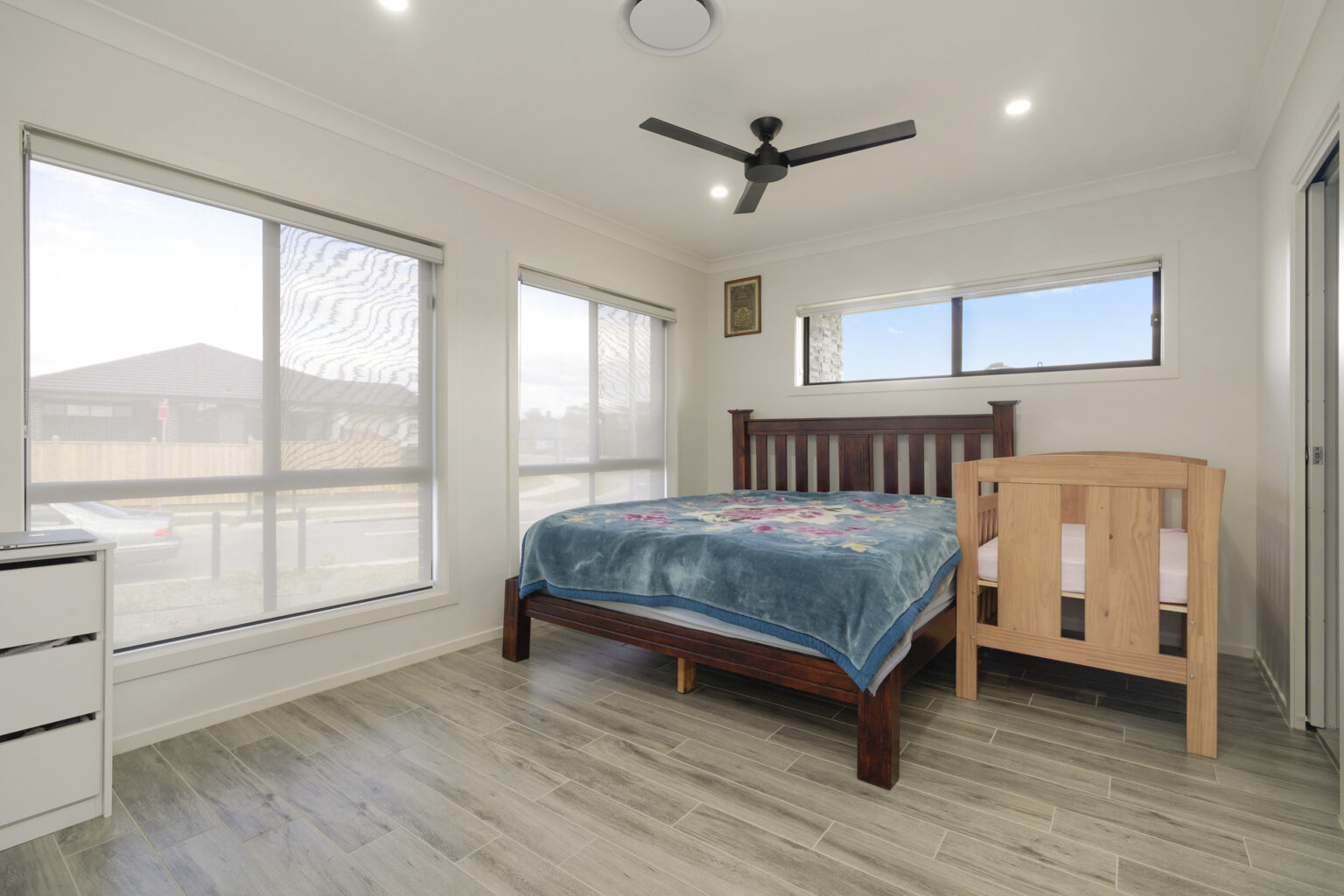 1 Kibby Road, Bradbury NSW 2560 – photo 5 of 10