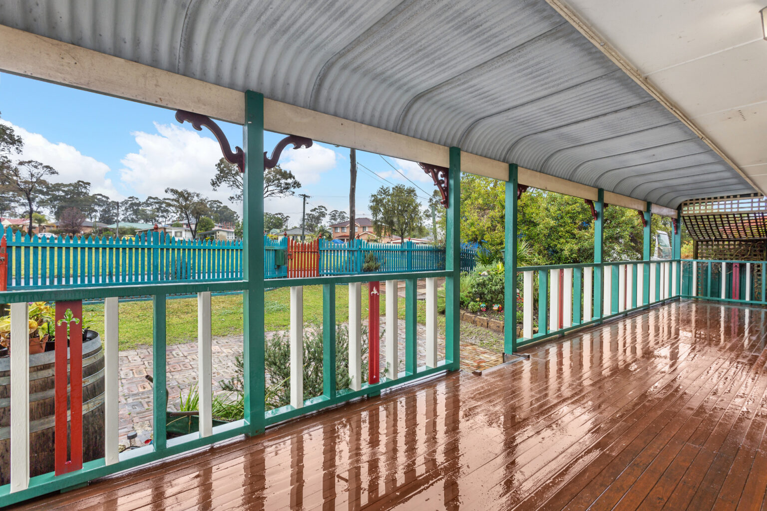 27 Kaluga Street, Busby NSW 2168 – photo 8 of 13