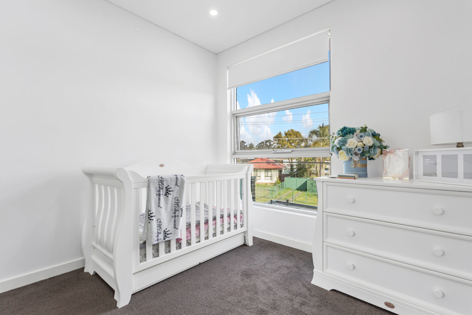 1 Stanwell Crescent, Ashcroft NSW 2168 – photo 6 of 12