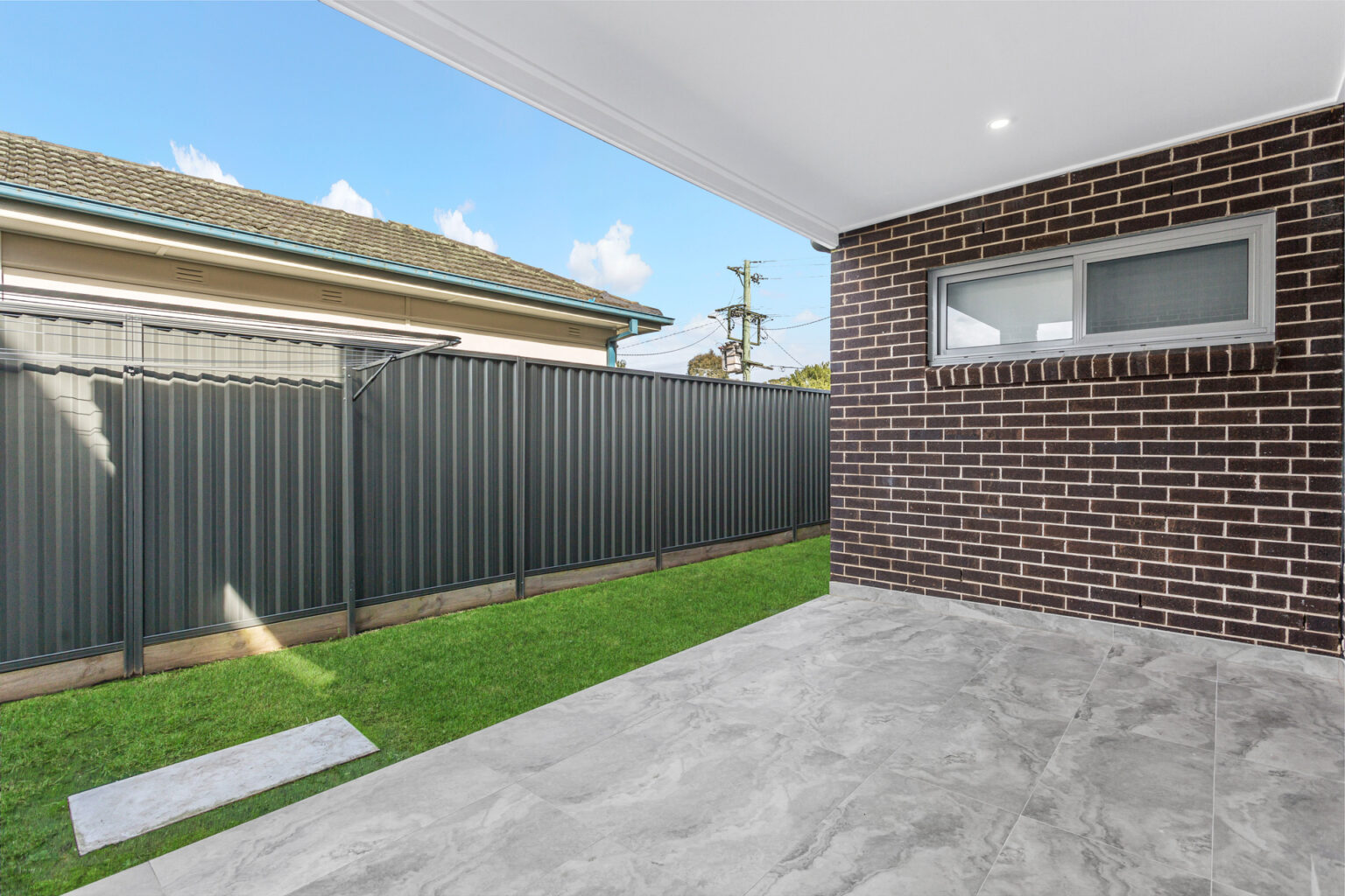 1 Stanwell Crescent, Ashcroft NSW 2168 – photo 10 of 12