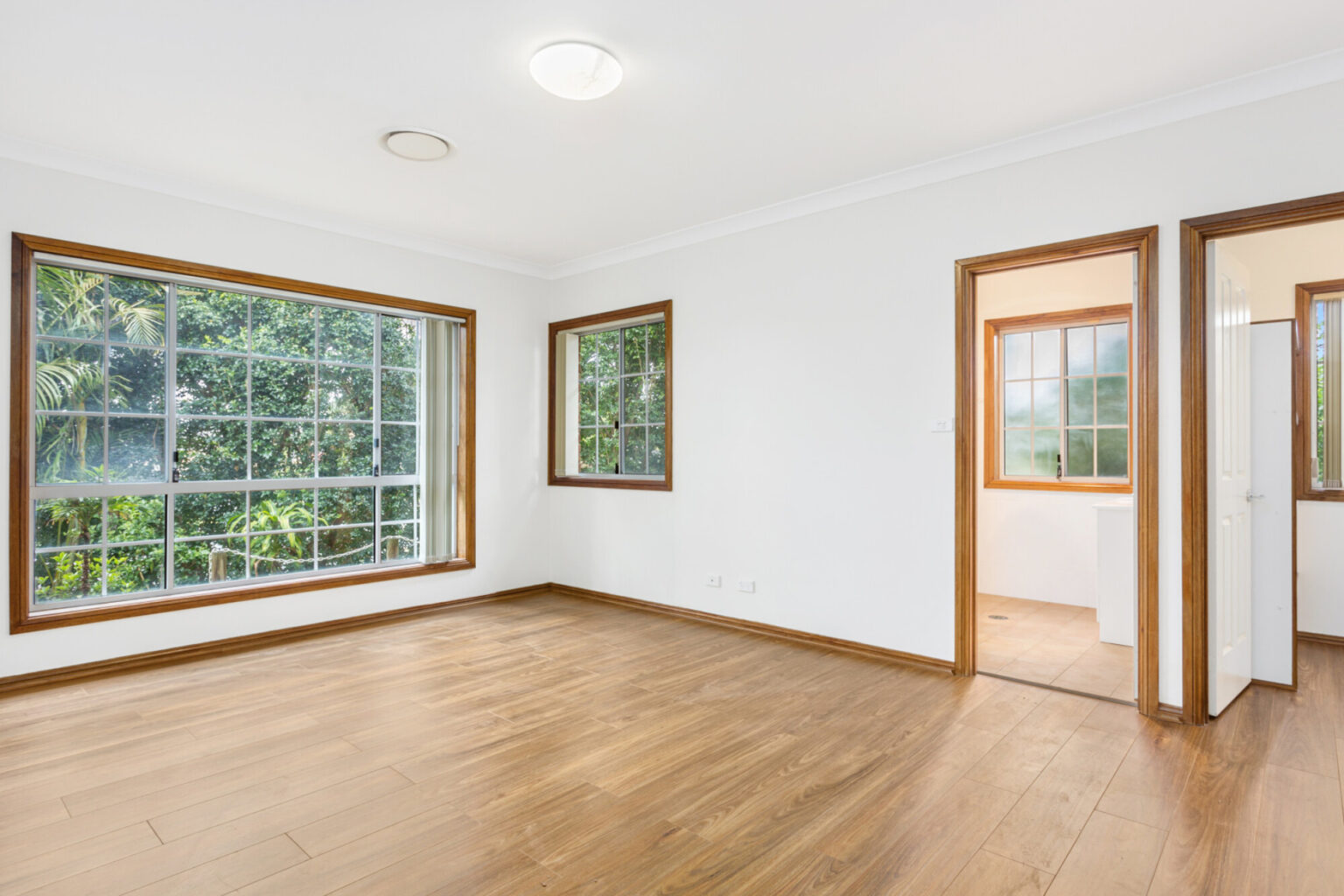 40 Carmichael Drive, West Hoxton NSW 2171 – photo 8 of 10