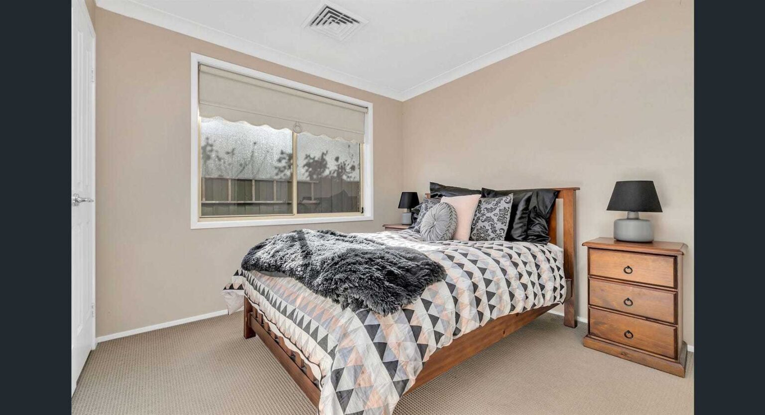 77 Wyangala Circuit, Woodcroft NSW 2767 – photo 8 of 13