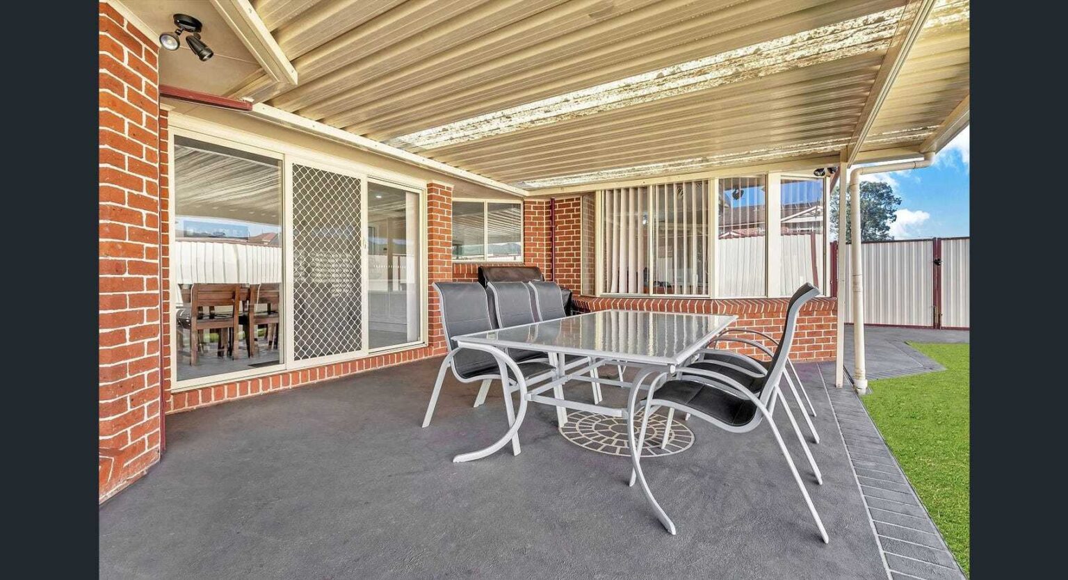77 Wyangala Circuit, Woodcroft NSW 2767 – photo 12 of 13