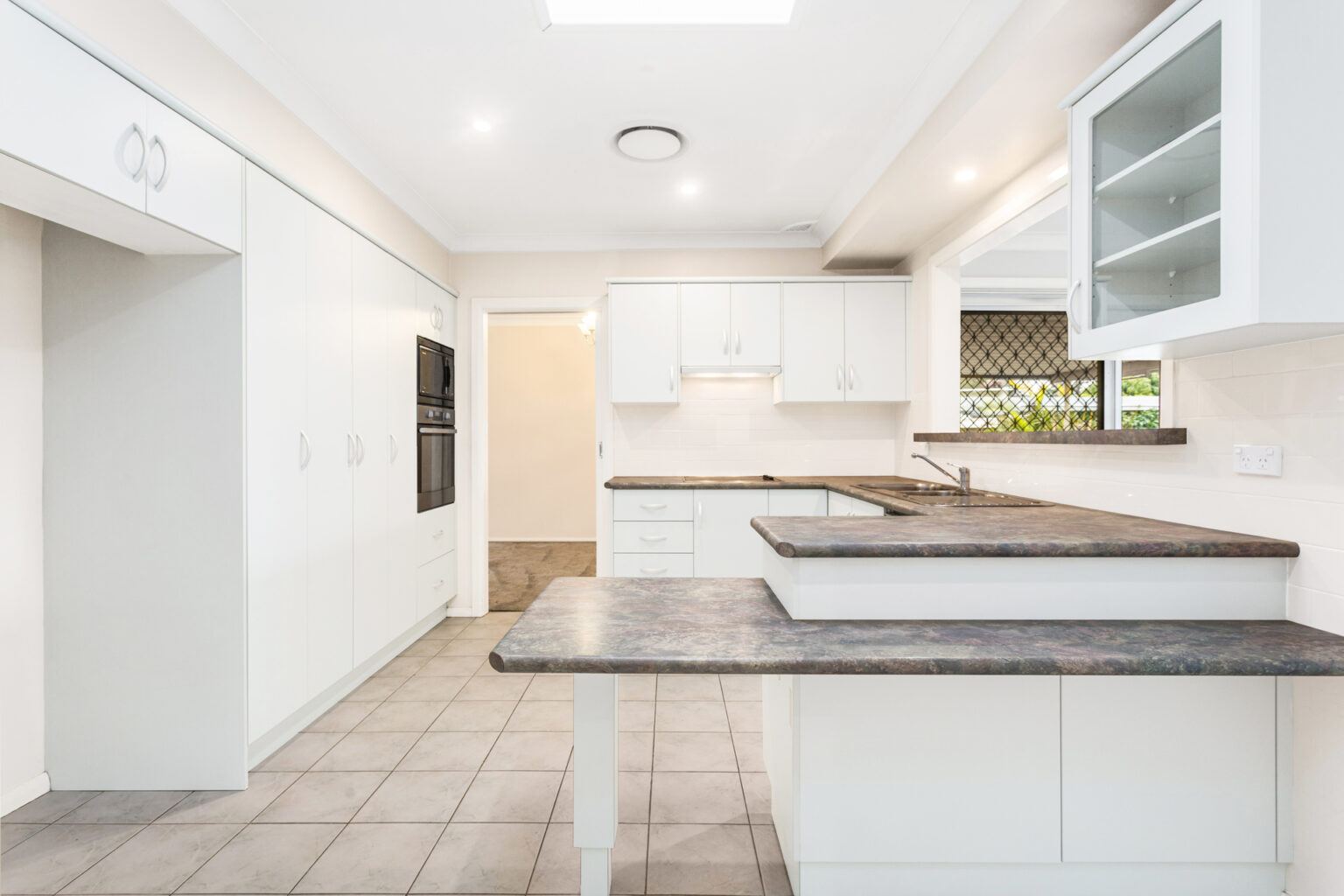 9 Lehmann Avenue, Liverpool NSW 2170 – photo 3 of 13