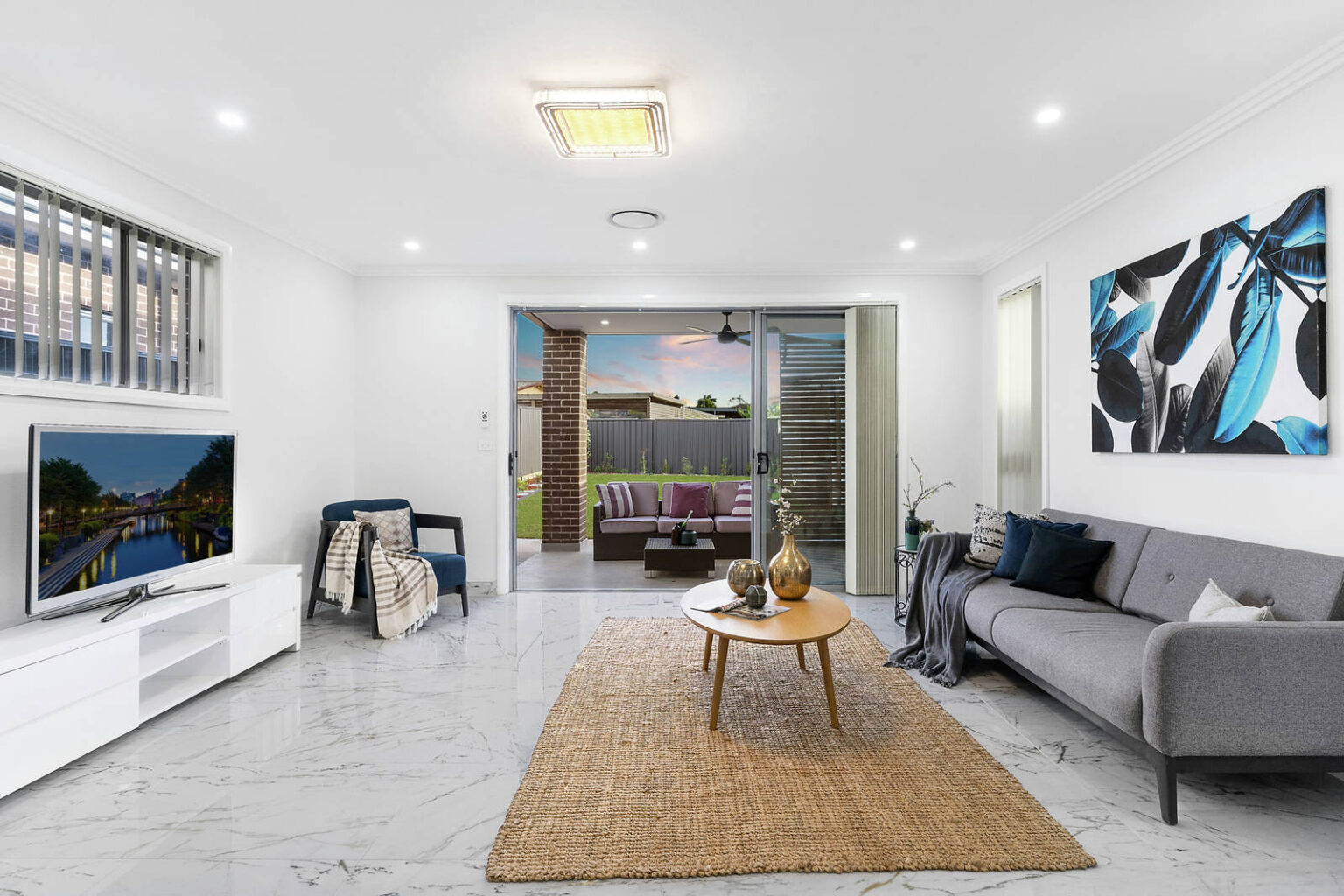94B Reilly Street, Liverpool NSW 2170 – photo 4 of 12