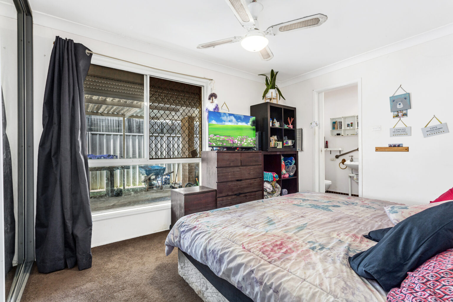 9 Akma Close, Bonnyrigg NSW 2177 – photo 6 of 12