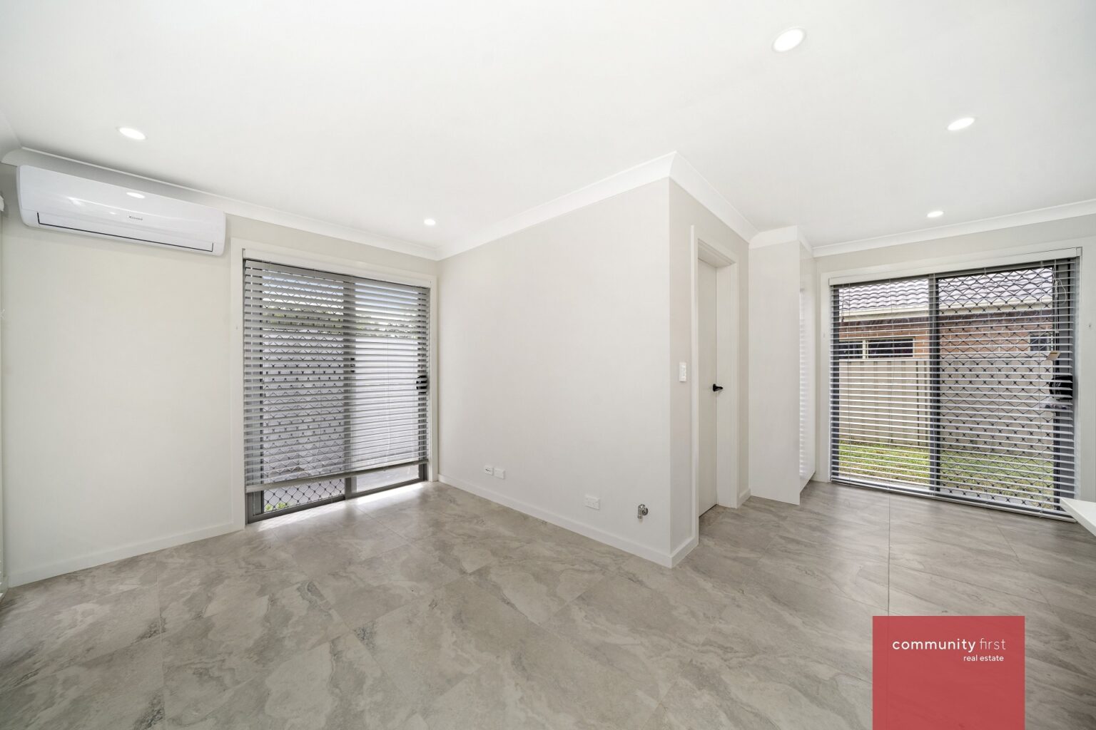 40a Bligh Avenue, Lurnea NSW 2170 – photo 3 of 5