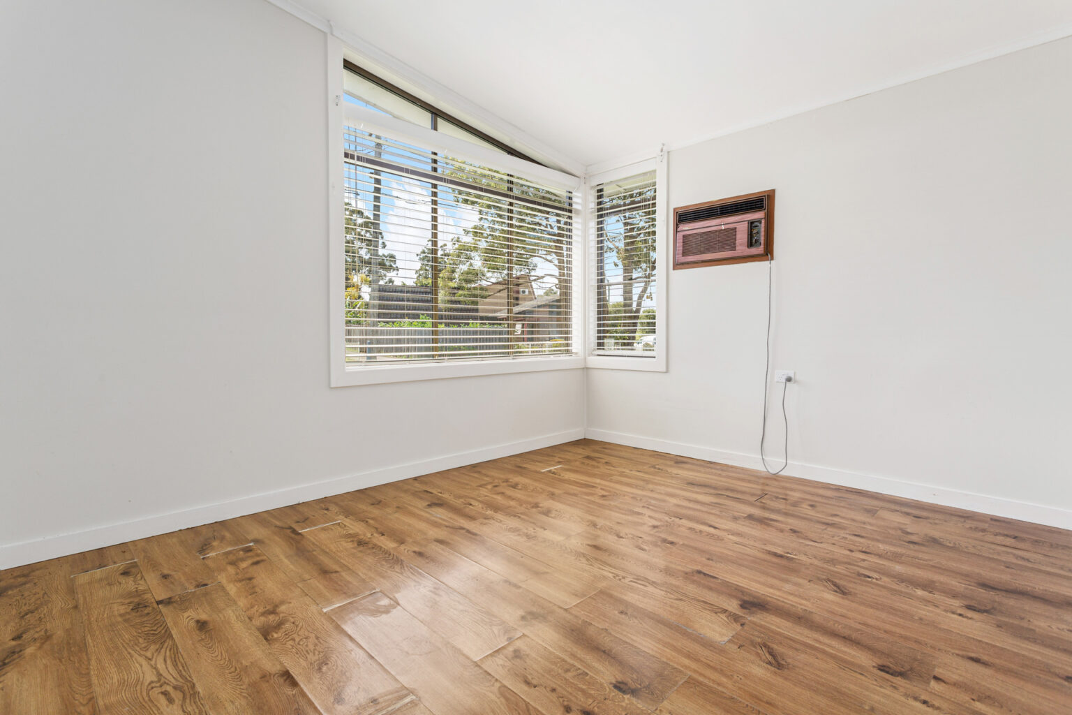 30 Jersey Street, Busby NSW 2168 – photo 3 of 12