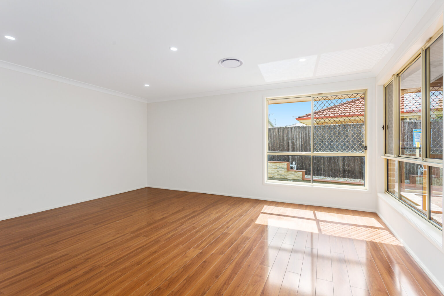 27 Turbott Avenue, Harrington Park NSW 2567 – photo 6 of 13