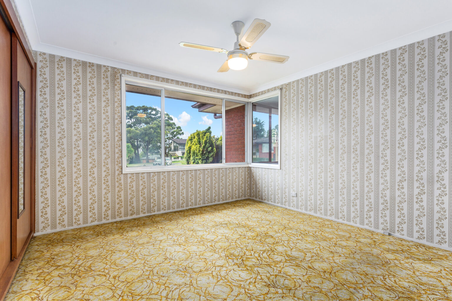 6 Doral Place, Liverpool NSW 2170 – photo 6 of 13