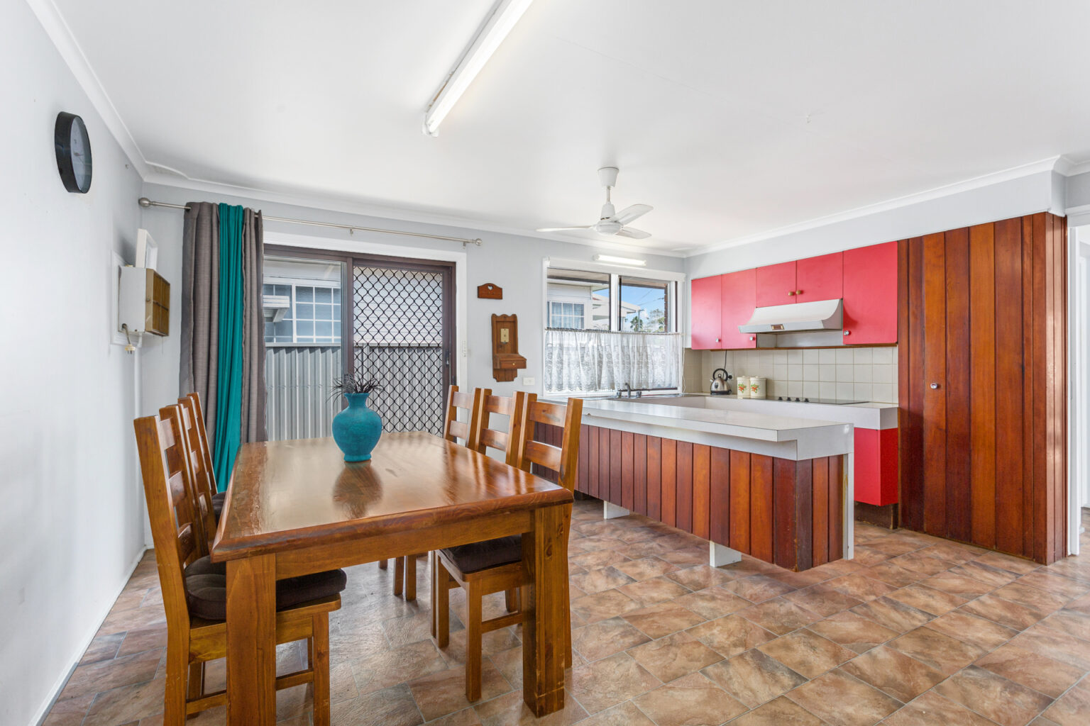 65 Weir Crescent, Lurnea NSW 2170 – photo 5 of 13