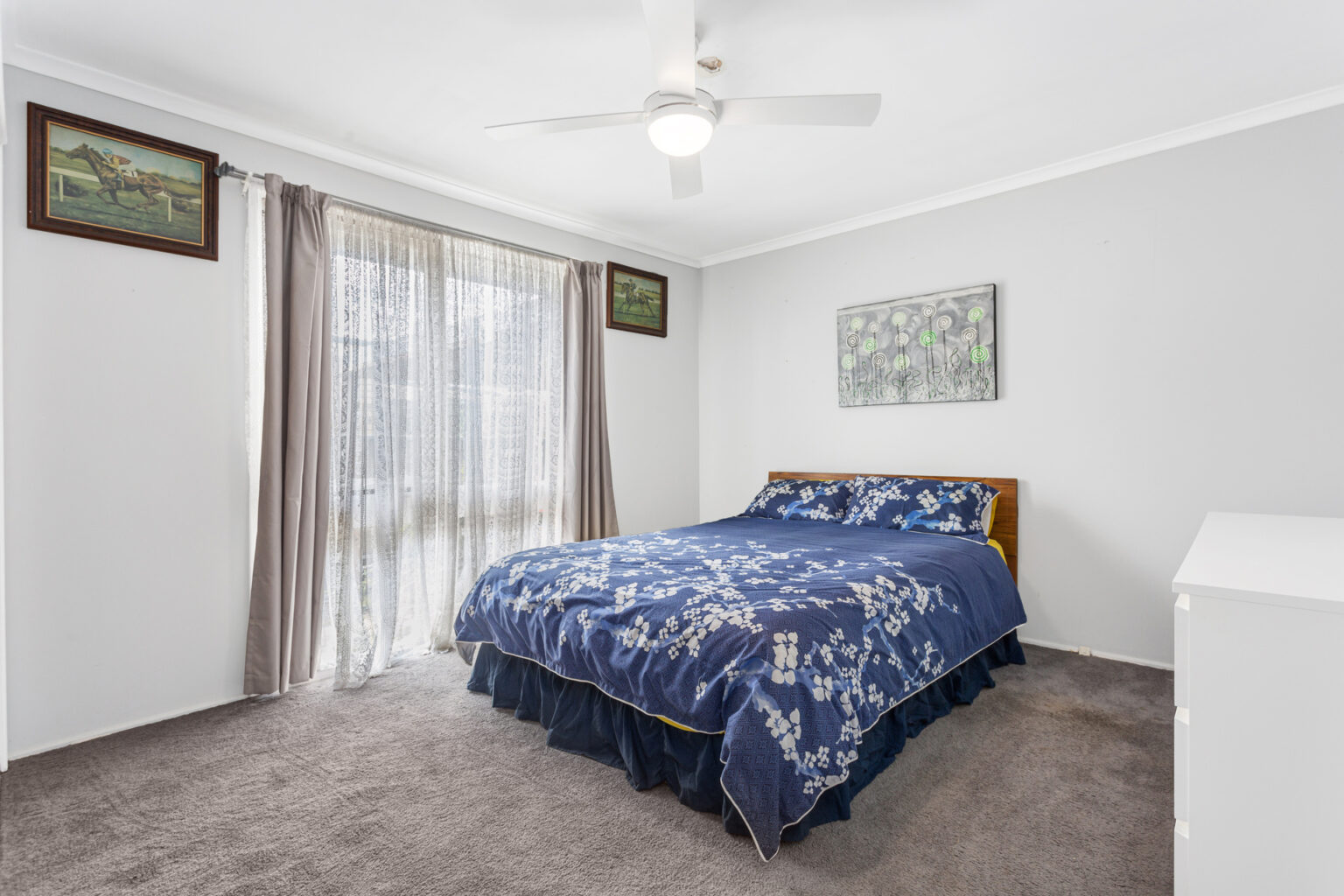 65 Weir Crescent, Lurnea NSW 2170 – photo 6 of 13