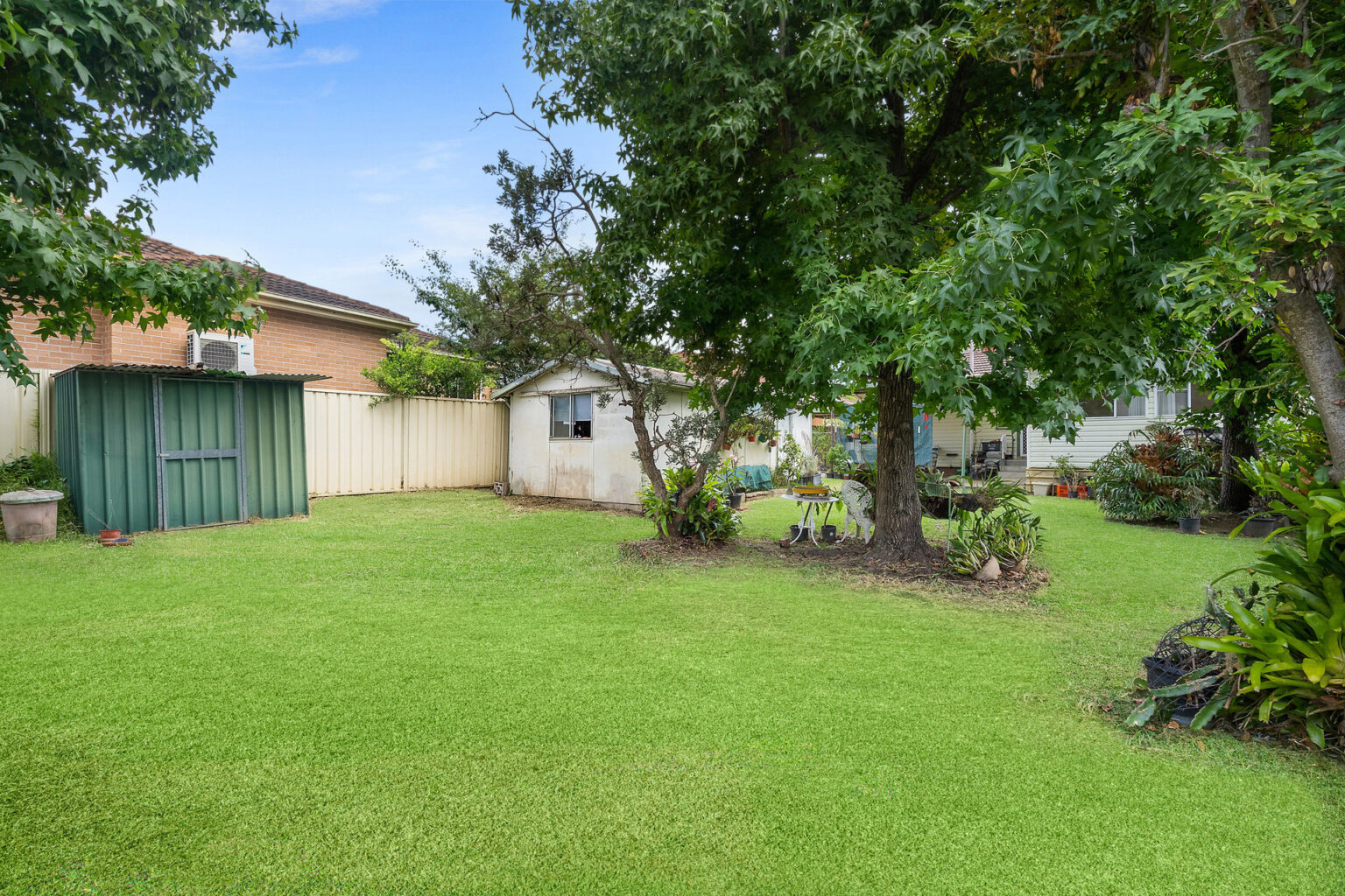 6 Reserve Road, Casula NSW 2170 – photo 8 of 12