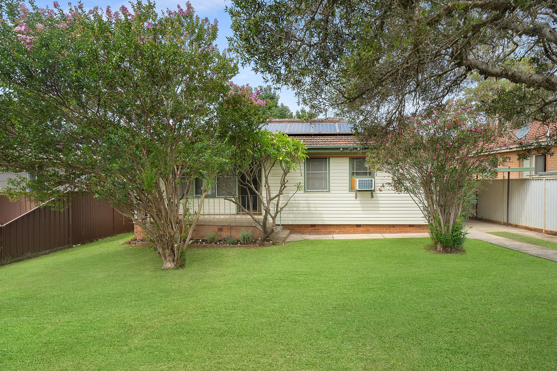 6 Reserve Road Casula NSW 2170 AUS