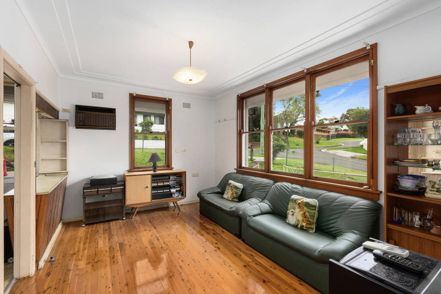 28 Wakelin Avenue, Mount Pritchard NSW 2170 – photo 2 of 9