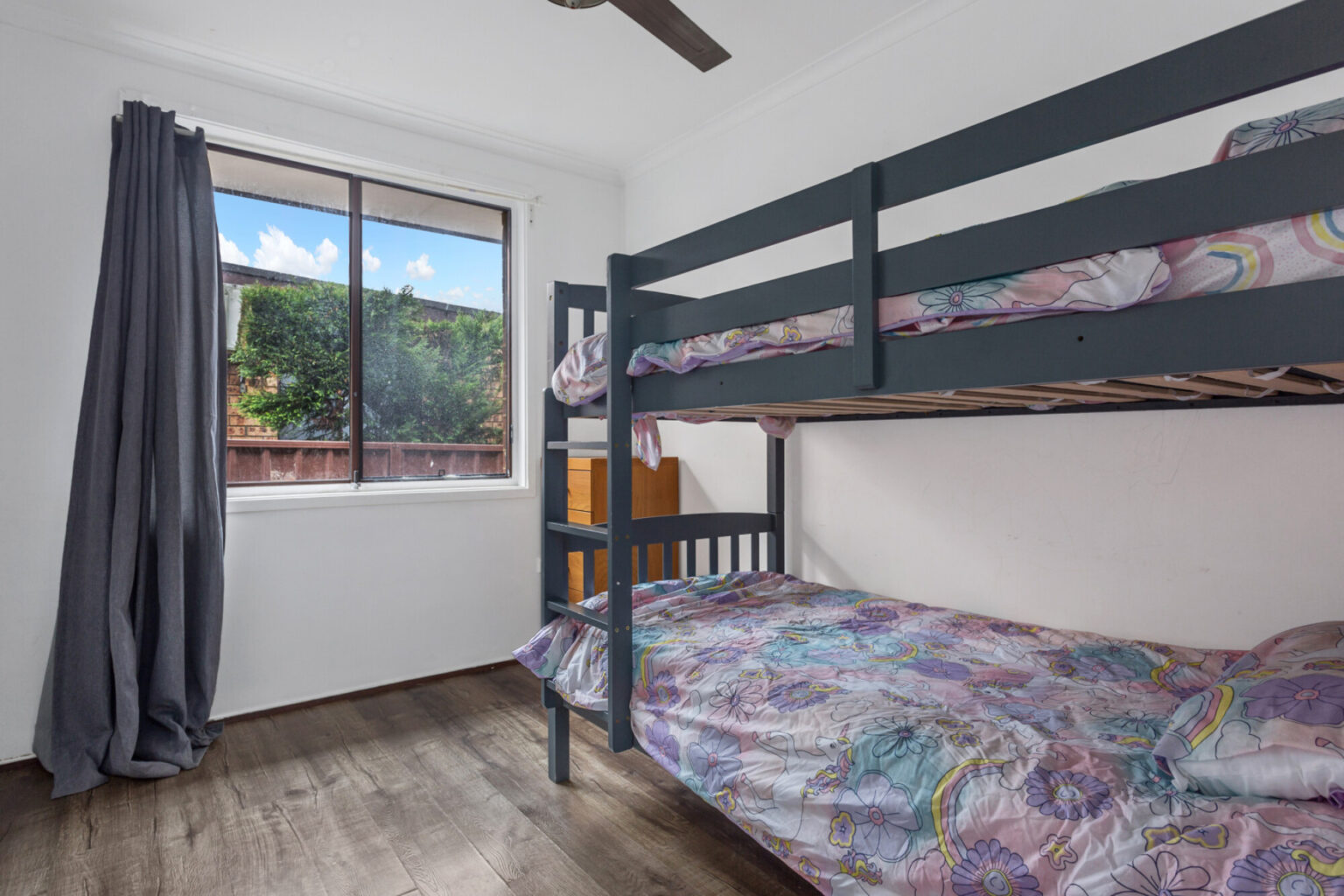 30 Parma Crescent, St Helens Park NSW 2560 – photo 5 of 9