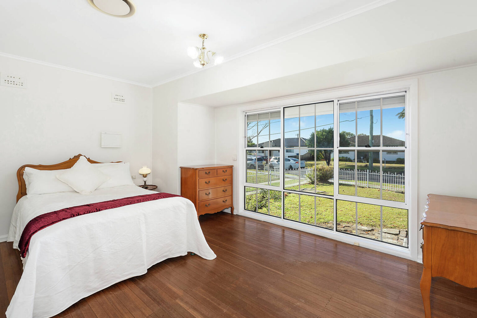 7 Brain Avenue, Lurnea NSW 2170 – photo 7 of 15