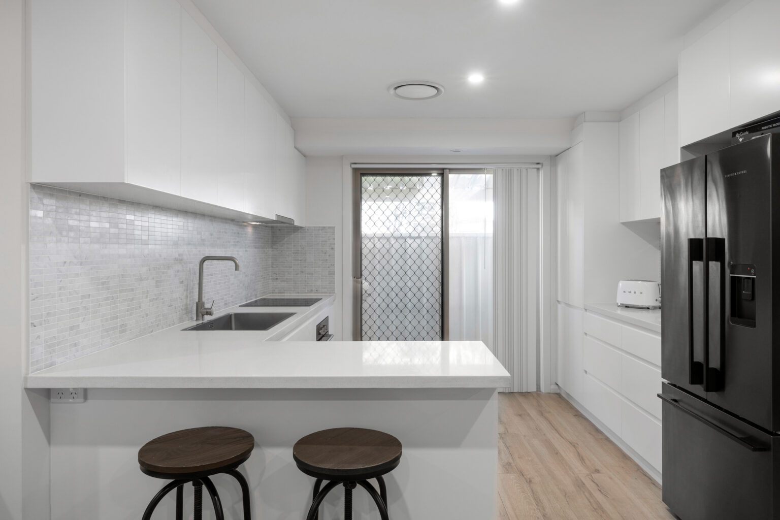 24 Idriess Place, Edensor Park NSW 2176 – photo 6 of 9