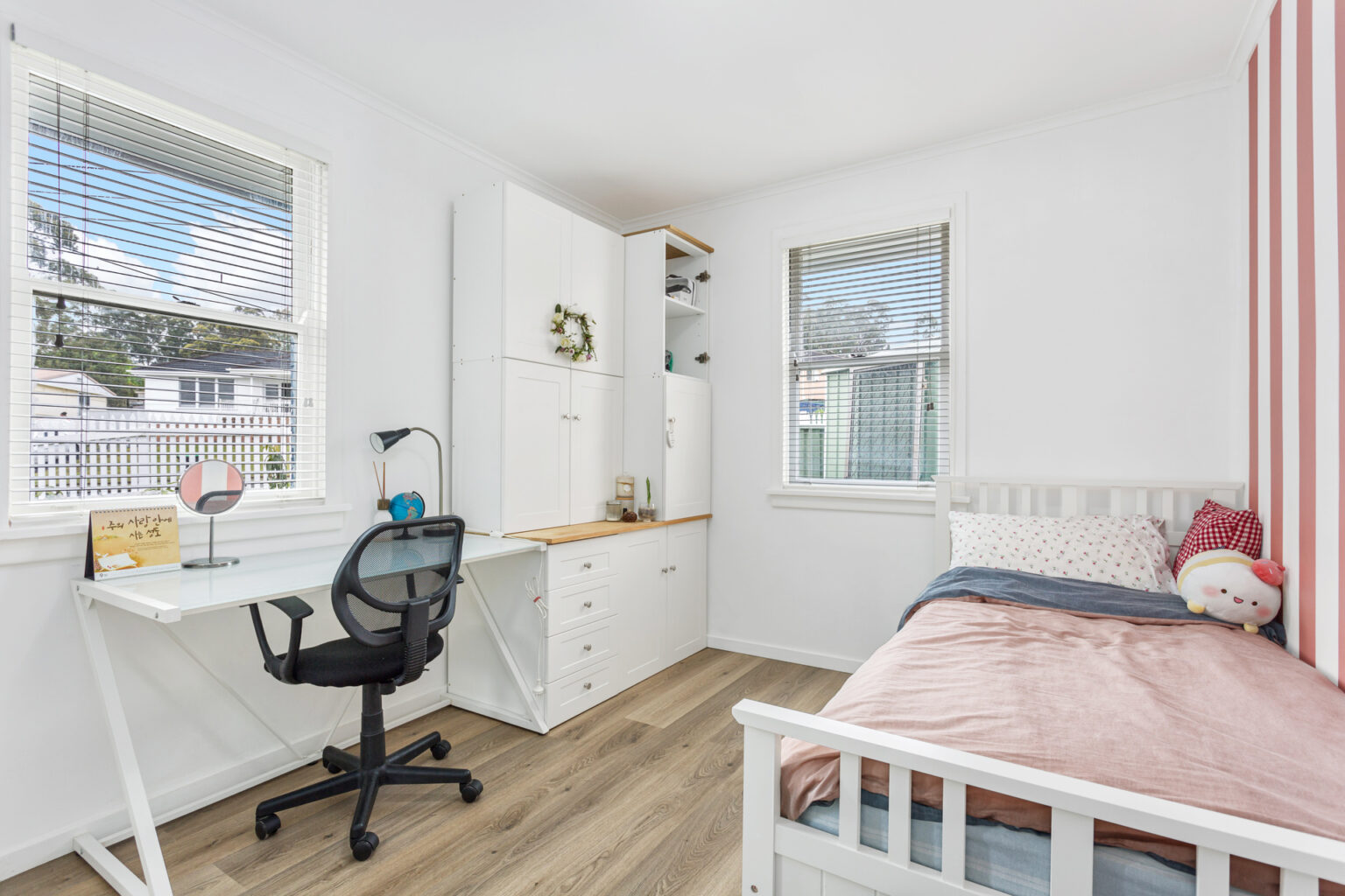 39 Yalta Street, Sadleir NSW 2168 – photo 5 of 9