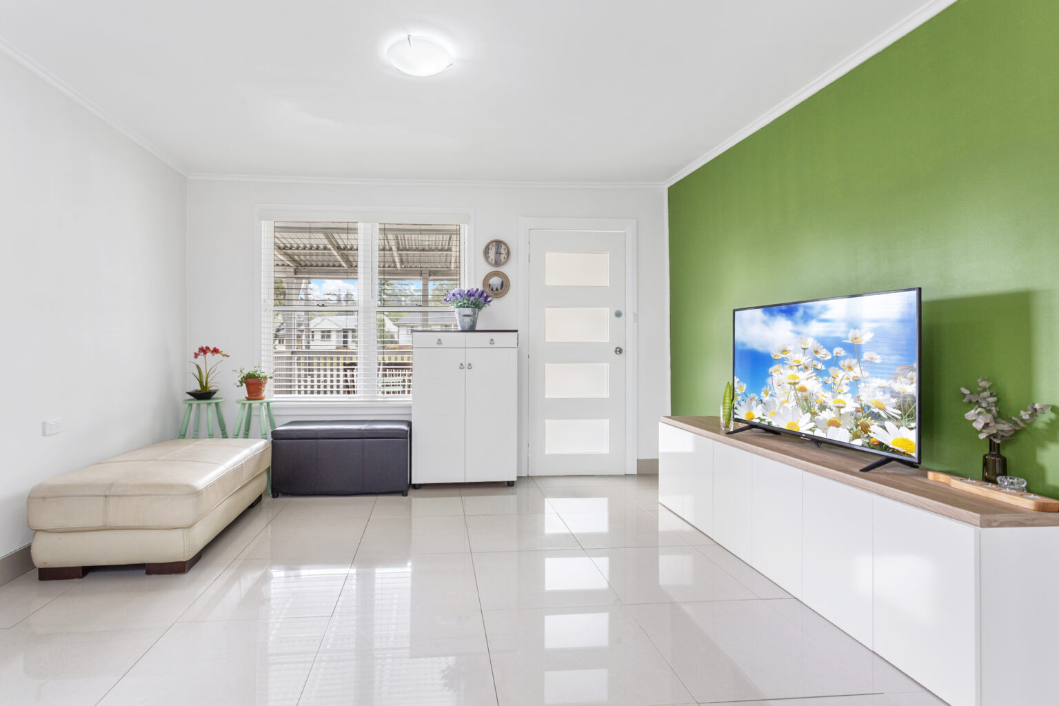 39 Yalta Street, Sadleir NSW 2168 – photo 3 of 9