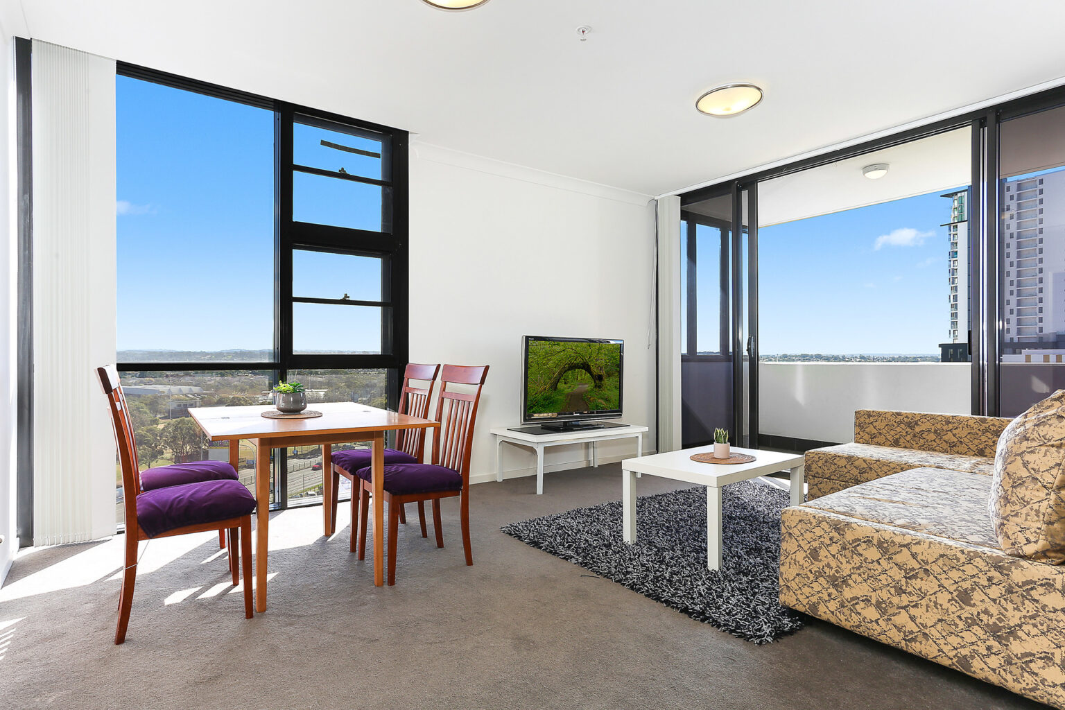 1003/420 Macquarie Street, Liverpool NSW 2170 – photo 4 of 6