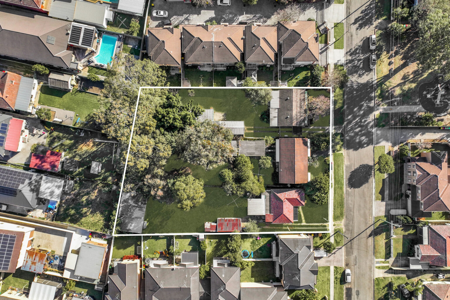 8-12 Blackwood Avenue, Casula NSW 2170 – photo 4 of 6