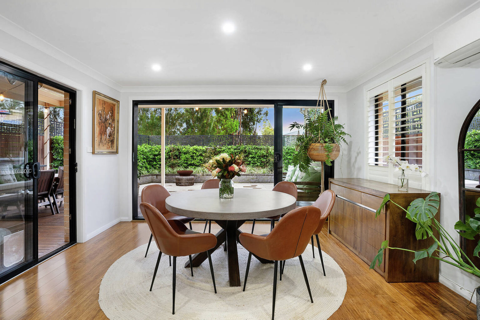 37 Dalmeny Drive, Prestons NSW 2170 – photo 4 of 13