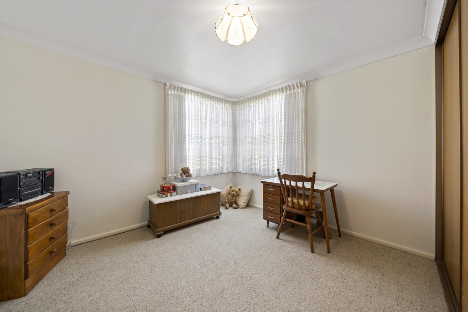 27 Stanton Street, Liverpool NSW 2170 – photo 6 of 13