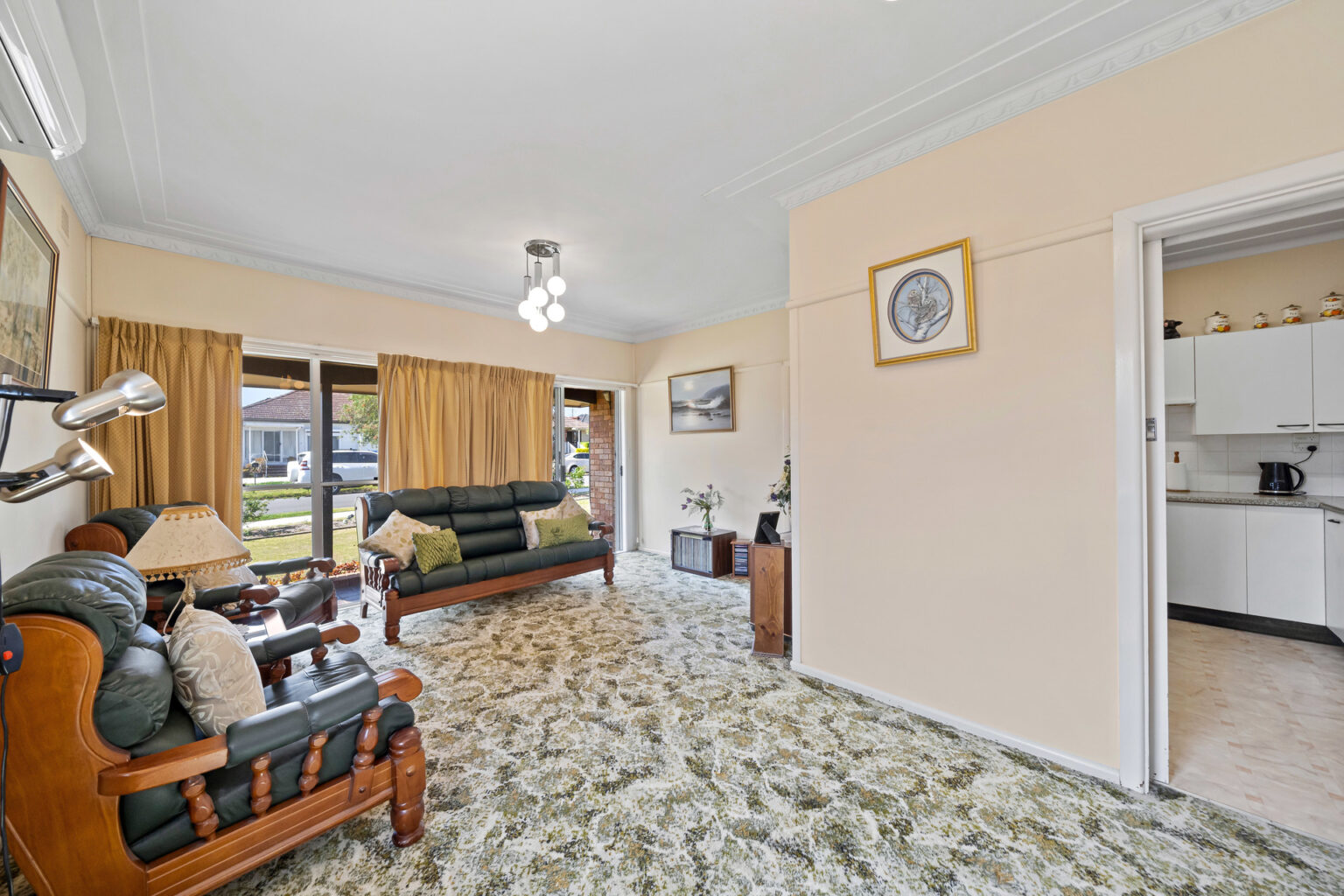 27 Stanton Street, Liverpool NSW 2170 – photo 5 of 13