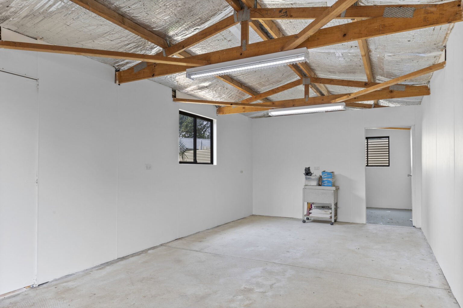 8 Harrison Street, Ashcroft NSW 2168 – photo 13 of 18
